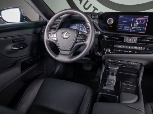 Used 2022 Lexus ES 350 w/ Premium Package FWD image 7