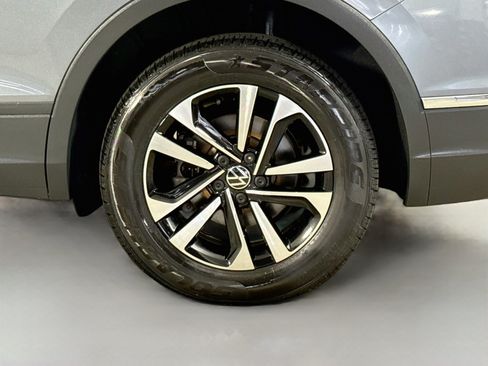 Used 2023 Volkswagen Tiguan S FWD image 37