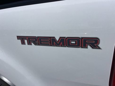 Used 2022 Ford Ranger Lariat w/ Tremor Off-Road Package AWD/4WD image 6