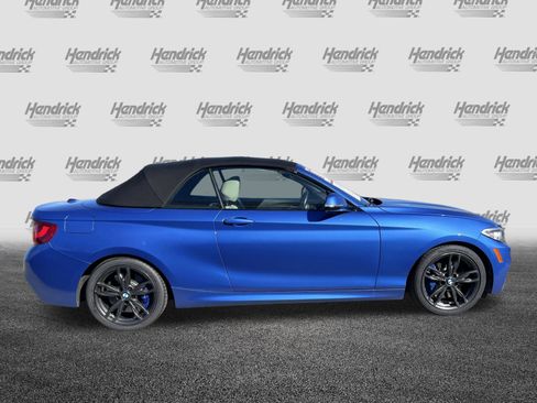 Used 2016 BMW M235i Convertible image 10