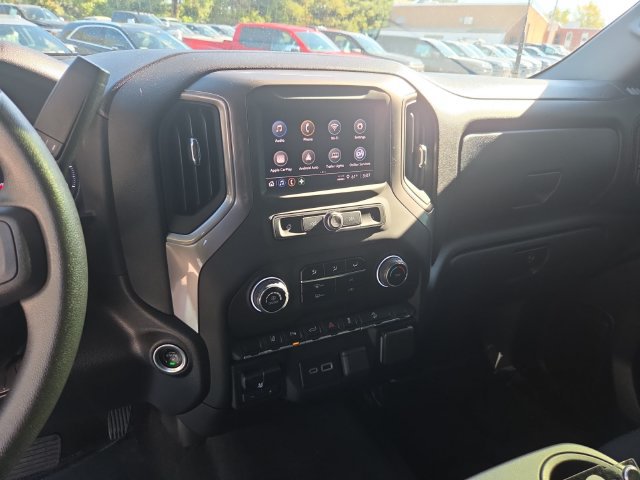 Used 2025 Chevrolet Silverado 2500 Custom w/ Custom Value Package AWD/4WD image 15