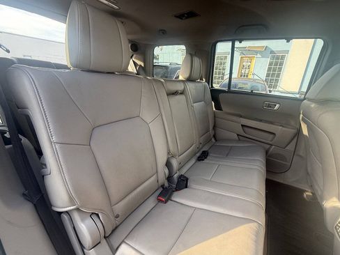 Used 2013 Honda Pilot Touring image 19
