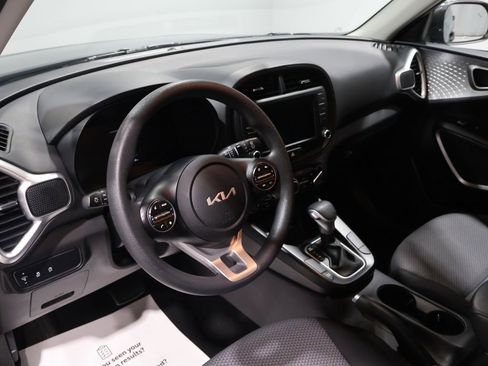 Used 2024 Kia Soul LX w/ Option Group 015 image 15