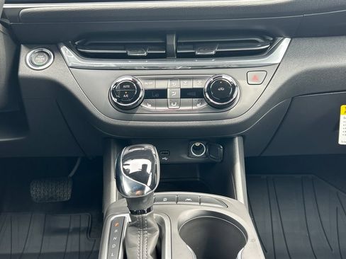 New 2026 Buick Envista Sport Touring w/ Convenience I Package FWD image 20