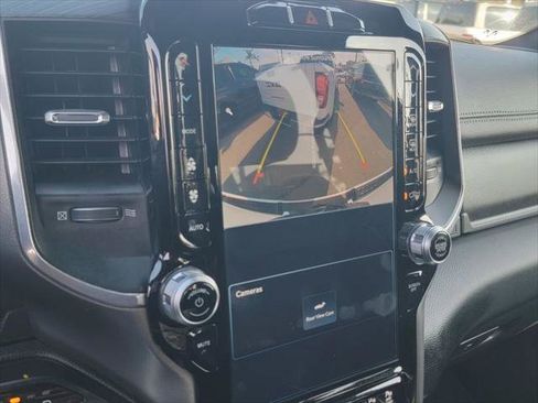 Certified 2023 RAM 1500 Laramie image 28