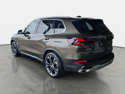 New 2026 BMW X5 xDrive40i image 7