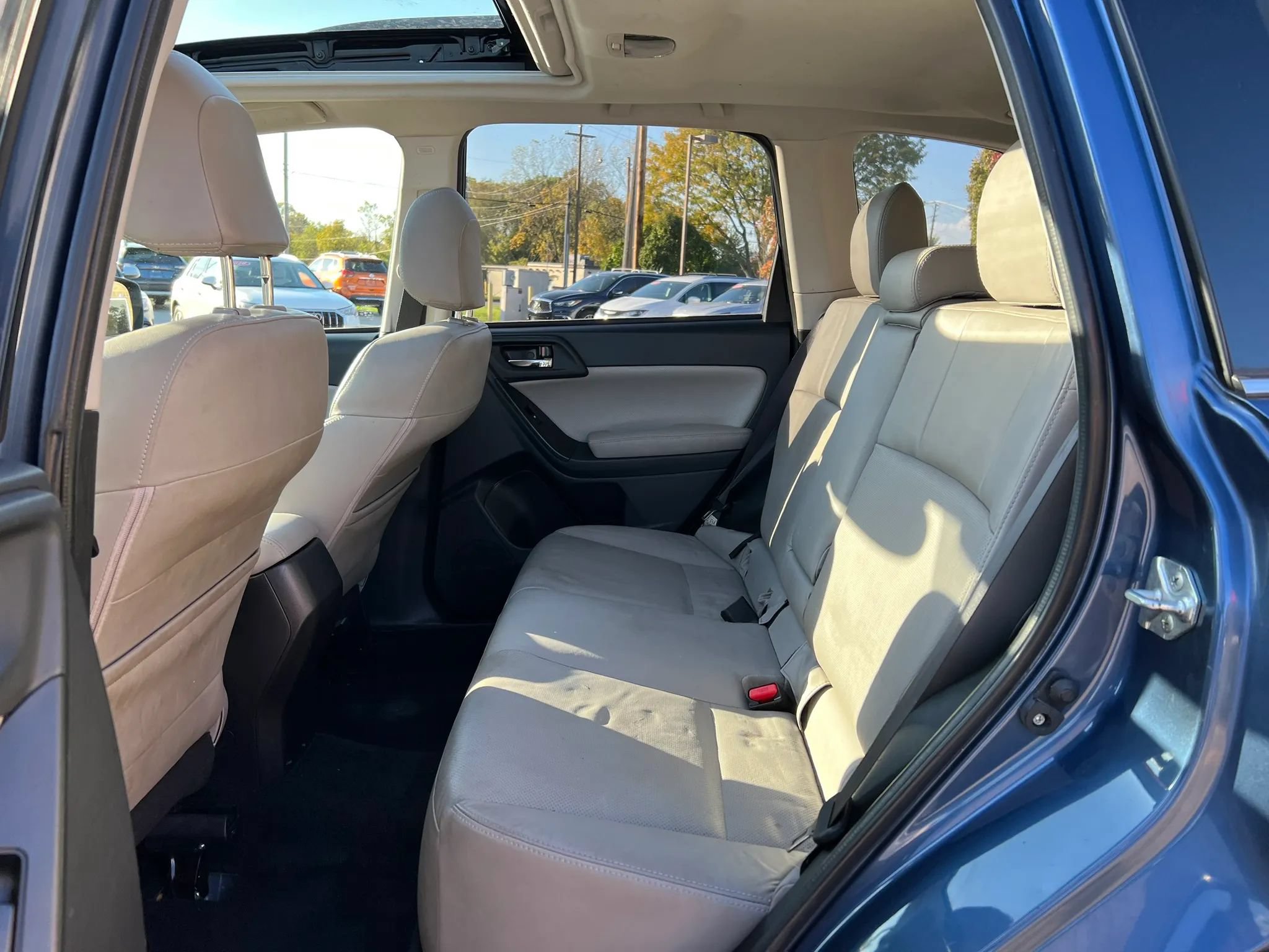 Used 2014 Subaru Forester 2.5i Limited AWD/4WD image 29