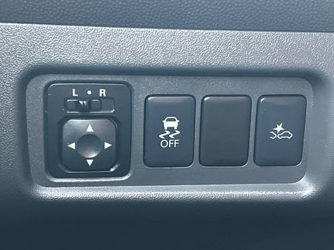 Used 2024 Mitsubishi Mirage ES image 29