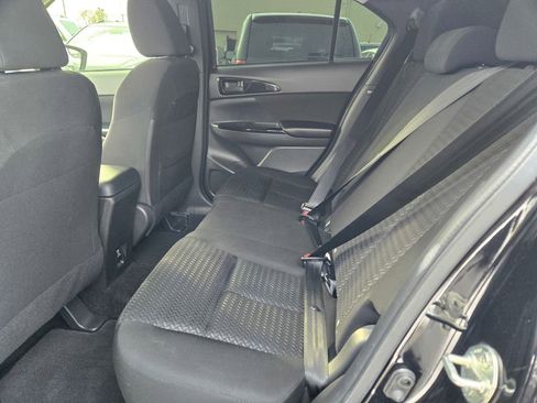 Used 2023 Mitsubishi Eclipse Cross LE image 21