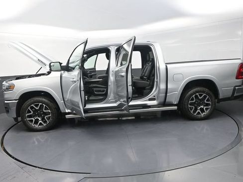 New 2026 RAM 1500 Laramie w/ Chrome Appearance Group AWD/4WD image 33