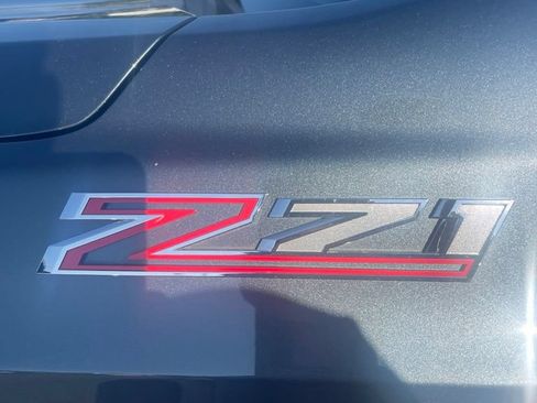 Used 2021 Chevrolet Tahoe Z71 w/ Luxury Package AWD/4WD image 2