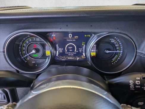 Used 2022 Jeep Wrangler Unlimited Sahara w/ Safety Group image 11