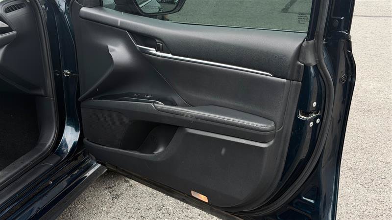 Used 2019 Toyota Camry XSE FWD image 34