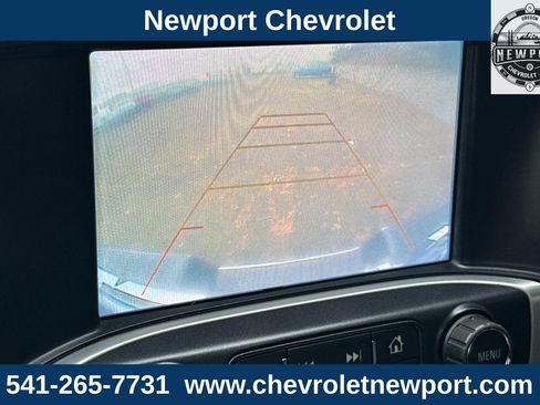 Used 2018 GMC Sierra 1500 SLT w/ SLT Premium Package image 19