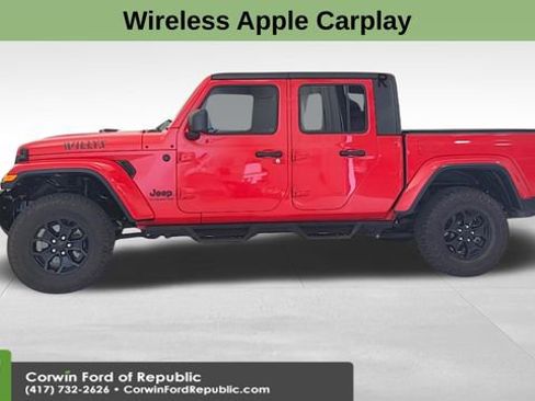 Used 2021 Jeep Gladiator Willys image 4