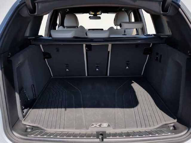 Used 2024 BMW X3 sDrive30i w/ Premium Package RWD image 31