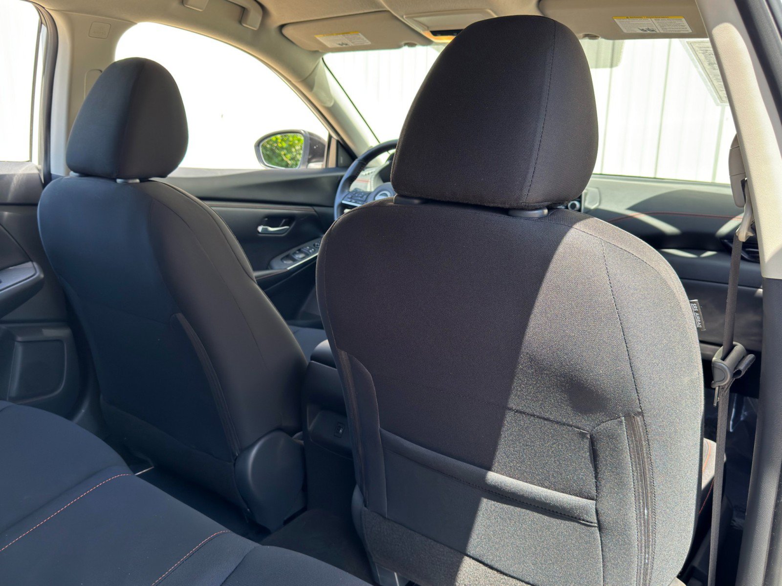 Used 2024 Nissan Sentra SR FWD image 29