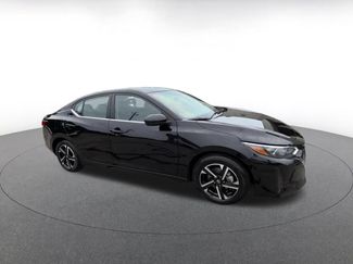 Used 2025 Nissan Sentra SV FWD video 2