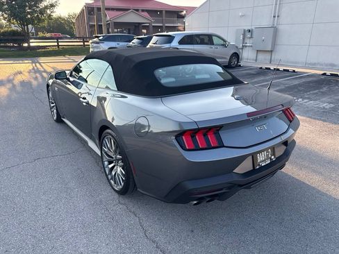 Used 2026 Ford Mustang GT Premium RWD image 4
