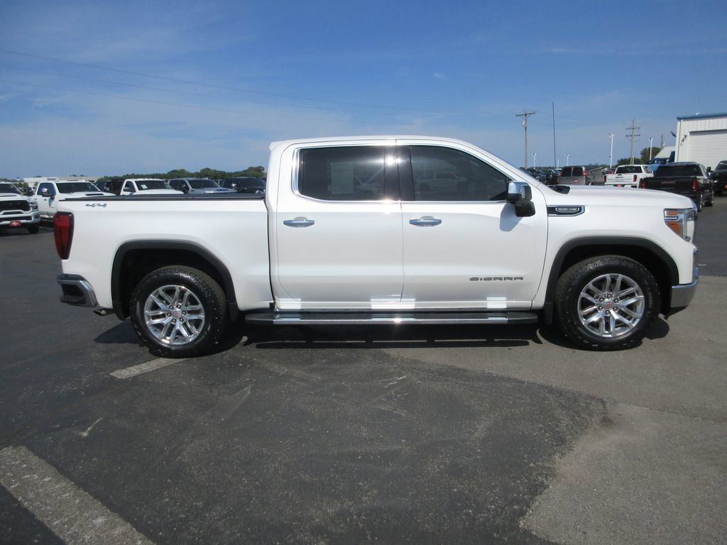 Used 2022 GMC Sierra 1500 SLT w/ SLT Premium Plus Package AWD/4WD image 6