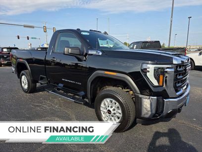 Used 2024 GMC Sierra 2500 Pro w/ Convenience Package