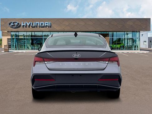 New 2026 Hyundai Elantra Sport image 6