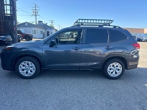 Used 2023 Subaru Forester AWD/4WD image 8