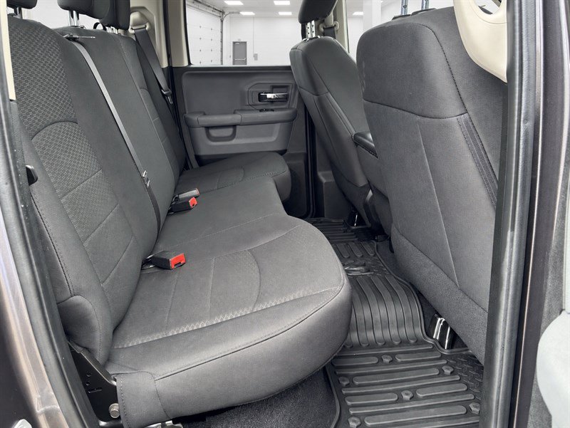 Used 2019 RAM 1500 Warlock AWD/4WD image 20