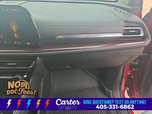 Used 2024 Chevrolet Traverse RS w/ LPO, Floor Liner Package AWD/4WD image 37