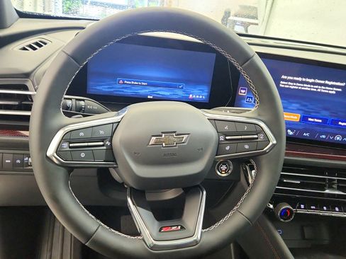 New 2026 Chevrolet Traverse Z71 w/ Driver Confidence Package image 34