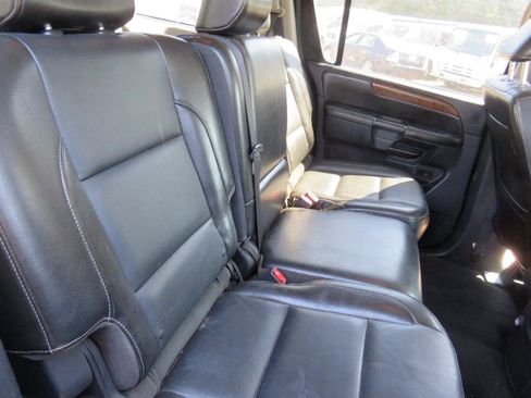 Used 2011 Nissan Armada Platinum image 32