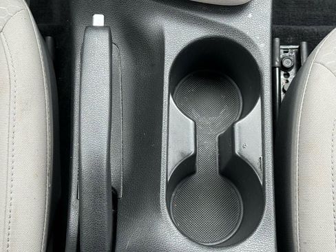 Used 2020 Hyundai Elantra SEL image 27