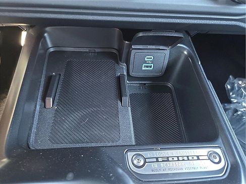 New 2025 Ford Bronco Outer Banks image 15