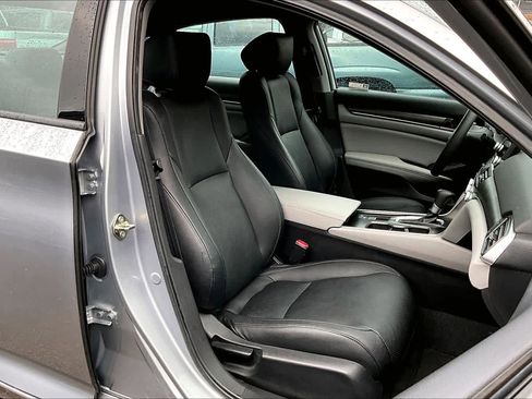 Used 2020 Honda Accord LX image 8