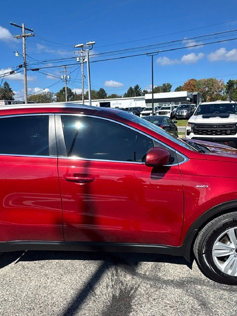 Used 2019 Kia Sportage LX w/ LX Popular Package AWD/4WD image 4
