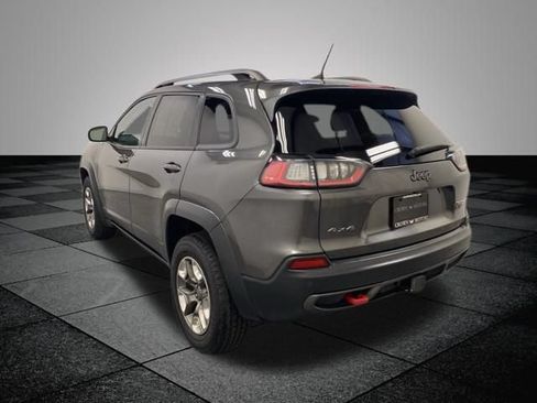 Used 2019 Jeep Cherokee Trailhawk AWD/4WD image 5
