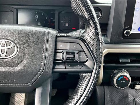 Certified 2025 Toyota Tacoma SR5 image 25
