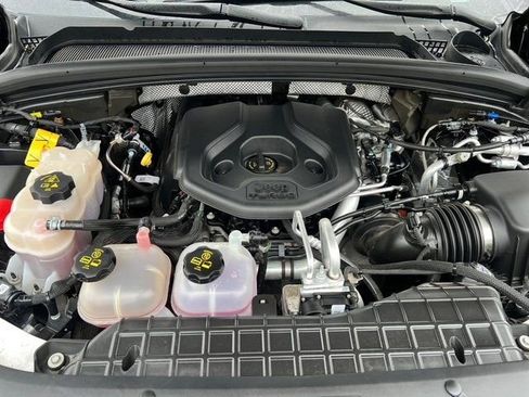 Used 2022 Jeep Grand Cherokee Overland image 32