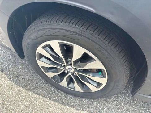 Certified 2024 Subaru Outback Limited AWD/4WD image 25