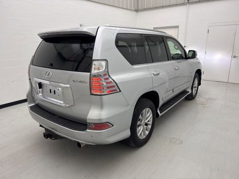 Used 2016 Lexus GX 460 image 15