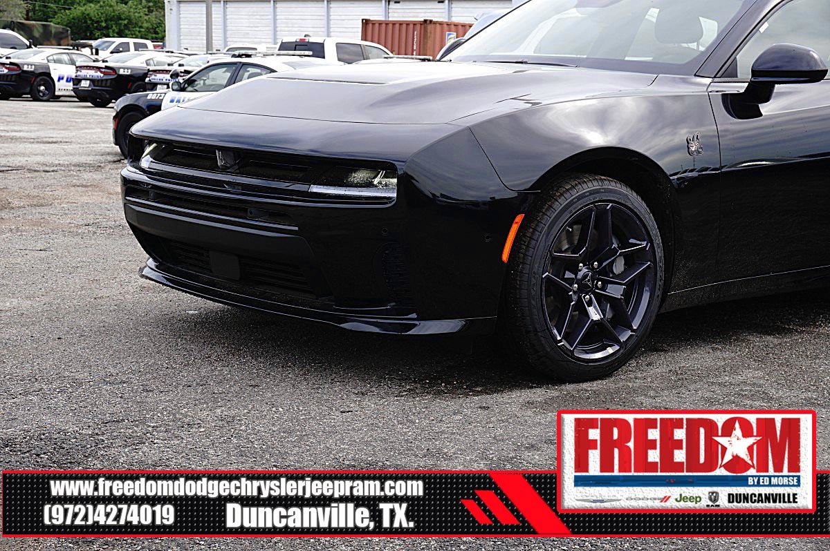 New 2026 Dodge Charger Scat Pack w/ Blacktop Package AWD/4WD image 37