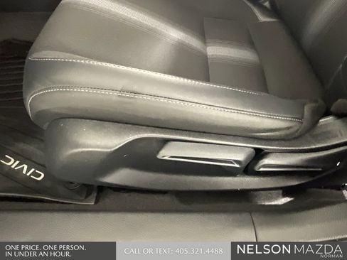 Used 2024 Honda Civic Sport image 25