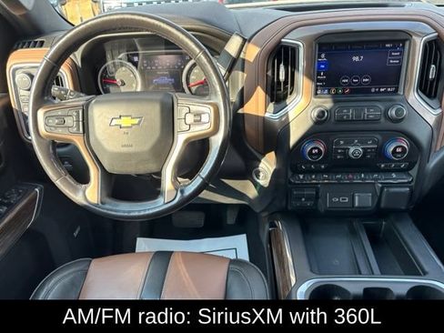 Used 2022 Chevrolet Silverado 2500 High Country w/ Technology Package AWD/4WD image 19