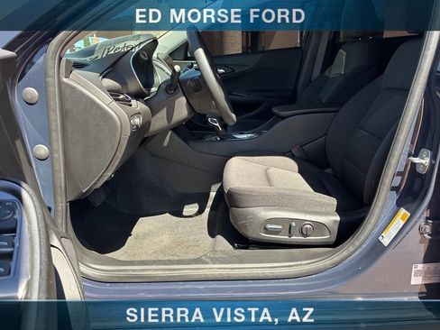 Used 2025 Chevrolet Malibu RS FWD image 25