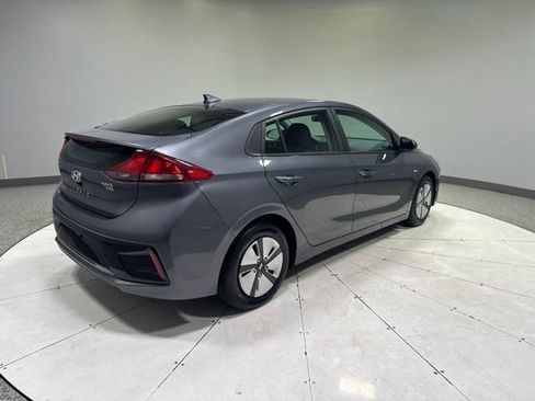 Used 2018 Hyundai Ioniq Blue FWD image 5