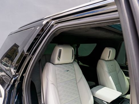 Used 2025 Cadillac Escalade V AWD/4WD image 53