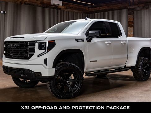 Used 2023 GMC Sierra 1500 Elevation w/ Preferred Package image 5