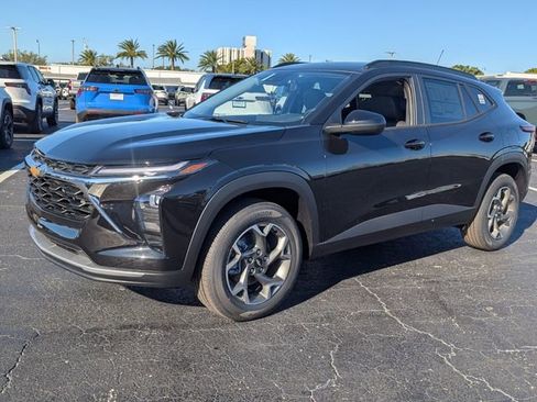 New 2026 Chevrolet Trax LT w/ Driver Confidence Package image 3