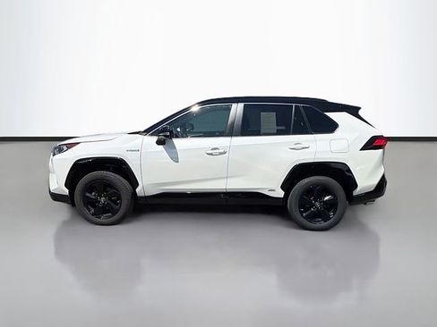 Used 2021 Toyota RAV4 XSE AWD/4WD image 4
