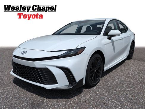 Certified 2026 Toyota Camry SE w/ Multimedia Upgrade Package FWD image 1